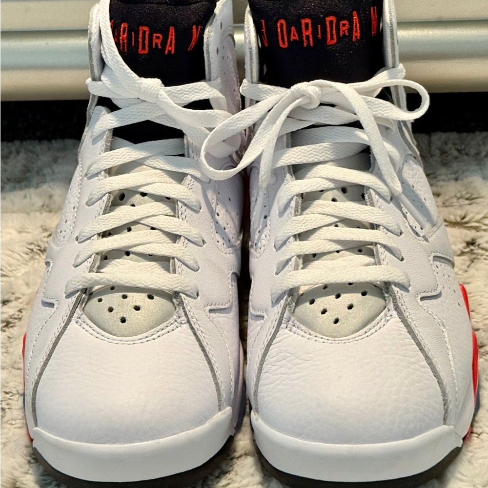 Air Jordan 7 Retro CU9307-160 | White/Infrared Sneaker | Men’sShoes Size 7.5 - Picture 3 of 6